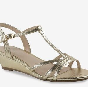 Paradox London Champagne Tessa Wedge Sandals T Strap Party Prom Wedding Sz 6.5W